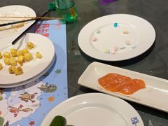 -四海一家自助餐(益田假日广场店)