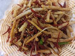 -江城燕子大排档(江汉路步行街店)