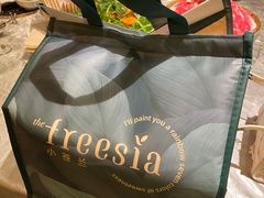 -小苍兰风铃草蛋糕甜品(沈阳店)