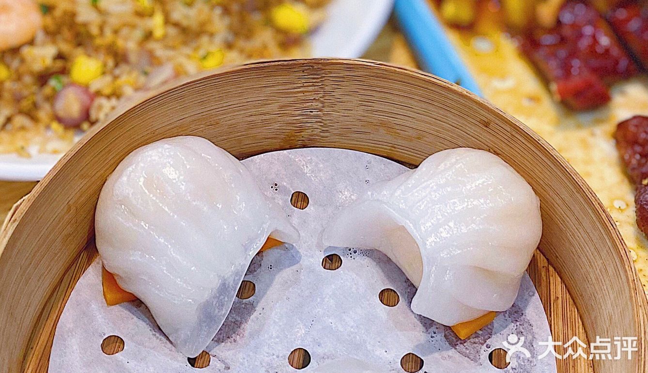 咕嘟嘟开吃正‮打宗‬边炉！一连喝了三碗~！