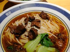 -霸蛮湖南菜·牛肉粉(荣京西街店)