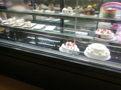 面包甜点陈列柜-巴黎贝甜(印象城店)