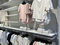 -百联奥特莱斯广场(武汉盘龙店)
