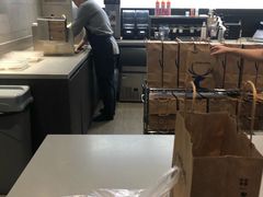 -luckincoffee瑞幸咖啡(冠福大厦店)