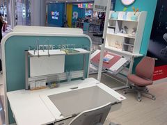 -康朴乐儿童学习桌椅(蓝色港湾店)