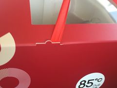 -85度C(生甜甜圈研究工坊·上海松江人民北路店)