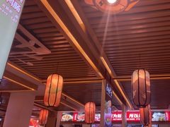 -沸炉重庆老火锅(军事博物馆店)