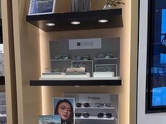-博士眼镜(罗湖喜荟城店)