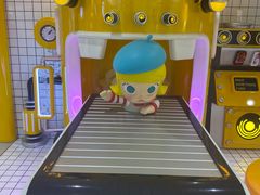 -泡泡玛特POPMART(上海环球港店)