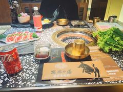 -黑牛の場烤肉(摩天活力城店)