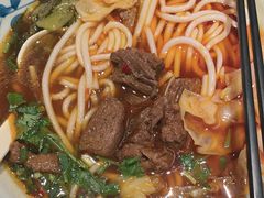 -鑫花溪牛肉米粉(凤凰街创始总店)
