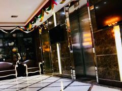 -多佐KTV(北京富力广场购物中心店)