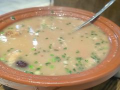 -黄泥岗·地道湖北菜(奥特莱斯店)