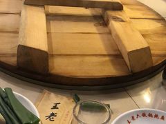 -王老六铁锅炖鱼(长春路店)