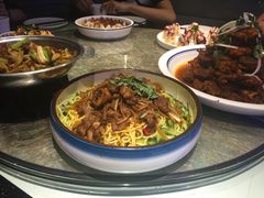 -巴特餐饮6加1音乐餐吧·新疆菜
