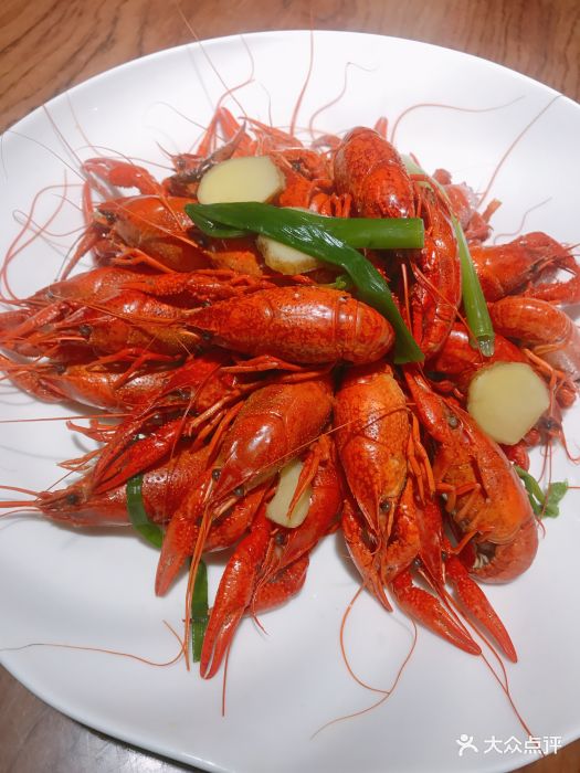 陈司令海鲜烧烤(灵岩南路店)白灼原汁原味龙虾图片 - 第1张