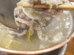 -楼外楼大刀肉传统火锅居(博学路店)