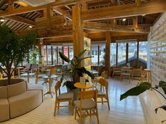 -猫的天空之城概念书店(丽江古城饮玉巷店)