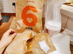 -肯德基(虹桥高铁店)