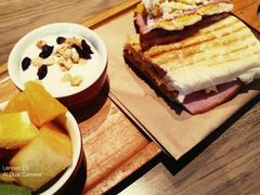 -必胜客(新中纬店)