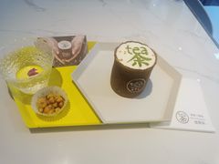 -茶是一枝花泡茶店