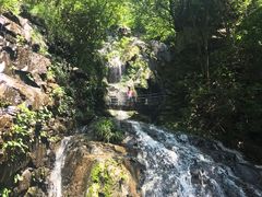 -藏龙百瀑风景区