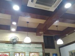 -上海小菜餐厅(理工大学店)