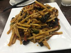 -黑皮酸菜鱼(三山街店)