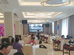 -龙悦湾酒家·八阵鱼生·渔人码头店