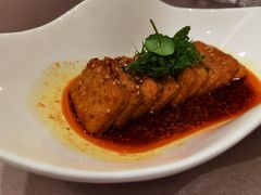 -泓历皇朝酒店(东亭店)