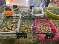 -岛中岛·海鲜大排档·万宁老字号(东澳店)