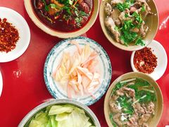-谢老五跷脚牛肉·非遗传承店