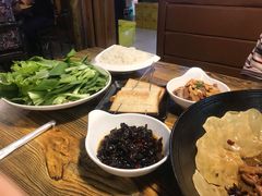 -每食每刻·皖北新民地锅鸡