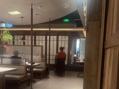 -上井料理黑金店(IFS国金中心店)