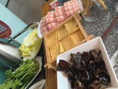 -华晟山城火锅(开发区港西东阁里店)