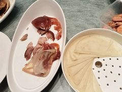 -凤凰园烤鸭店·唐山菜·传承花椒肉(老唐丰路店)