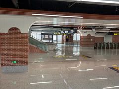 -宝山路(地铁站)