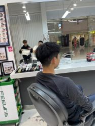-极剪男士理发