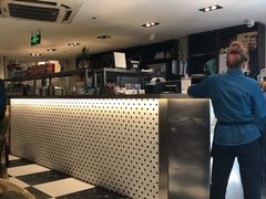 -新大咀港式茶餐厅(宝山万达店)