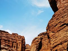 -天山神秘大峡谷