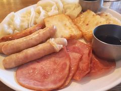 -必胜客(打浦桥日月光店)