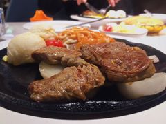 -豪客来牛排(中央花苑店)