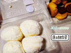 -鲍师傅糕点(江苏路店)