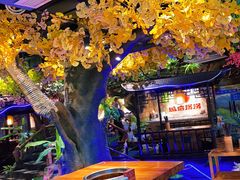 -城墙拐拐火锅(三峡广场黑金冠店)