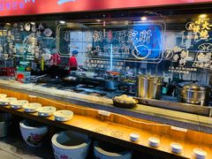 -挂旗柴锅鸡(蚌山区嘉年华店)