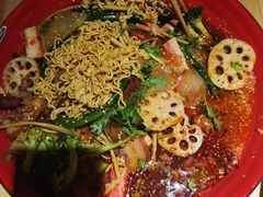 -老街称盘麻辣烫(真武路店)