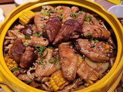 -多嘴肉蟹煲(万达店)