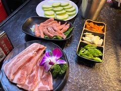 -松渡·鲜肉泥炉烤肉(时代天街店)