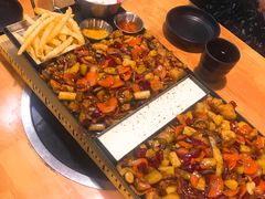 -肥肥虾庄·金牌油焖大虾(杨园滨江时代walk店)