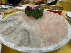 -官塘陈记鱼生·潮汕砂锅粥·牛肉火锅(潮枫路总店)